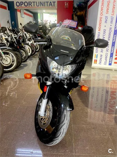 Honda CBR 600 F – Vista 4