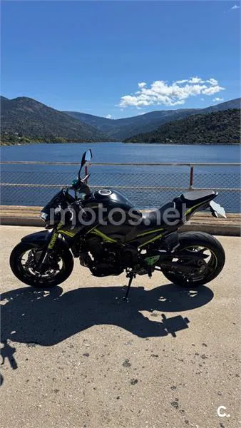Kawasaki Z900 – Vista 2