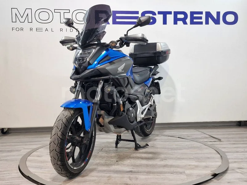 Honda NC 750 – Vista 5