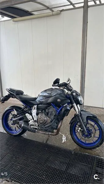 Yamaha MT-07 – Vista 3