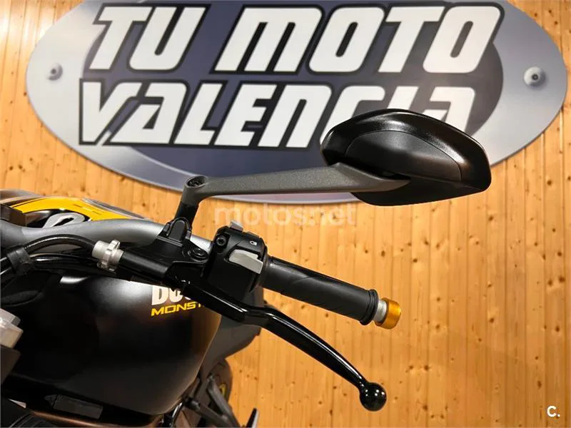 Ducati Monster 821 – Vista 13