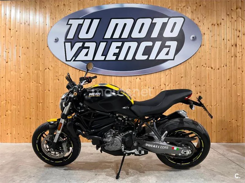 Ducati Monster 821 – Vista 4