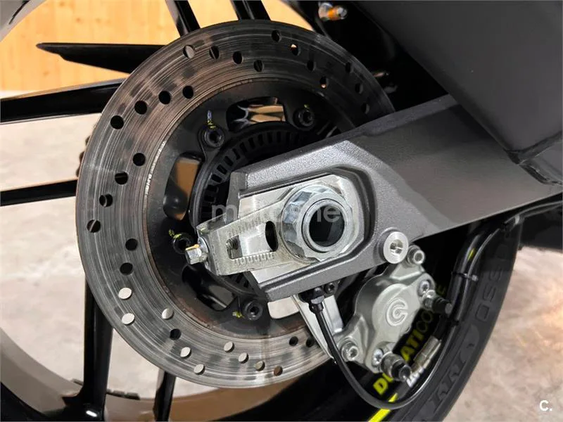 Ducati Monster 821 – Vista 39