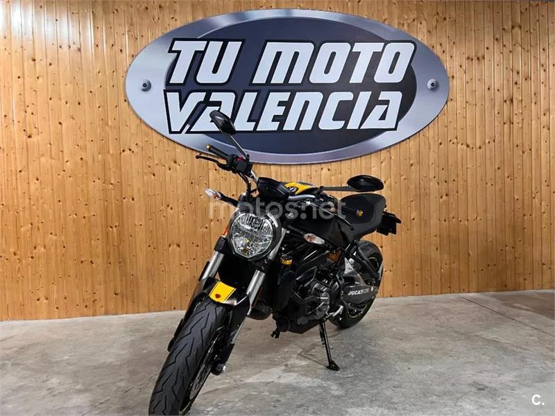 Ducati Monster 821 – Vista 5