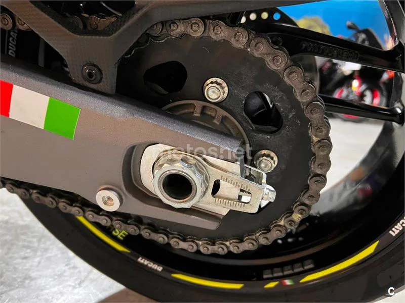 Ducati Monster 821 – Vista 47