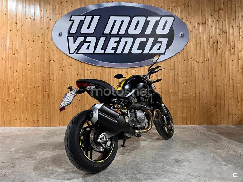 Ducati Monster 821 – Vista 71