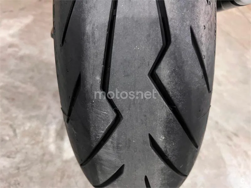 Ducati Monster 821 – Vista 73
