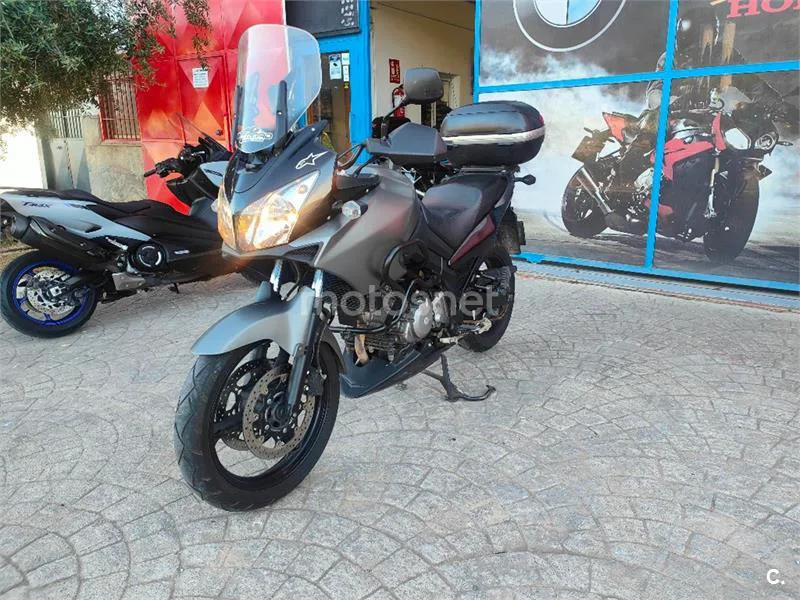 Suzuki V-Strom 650 – Vista 17