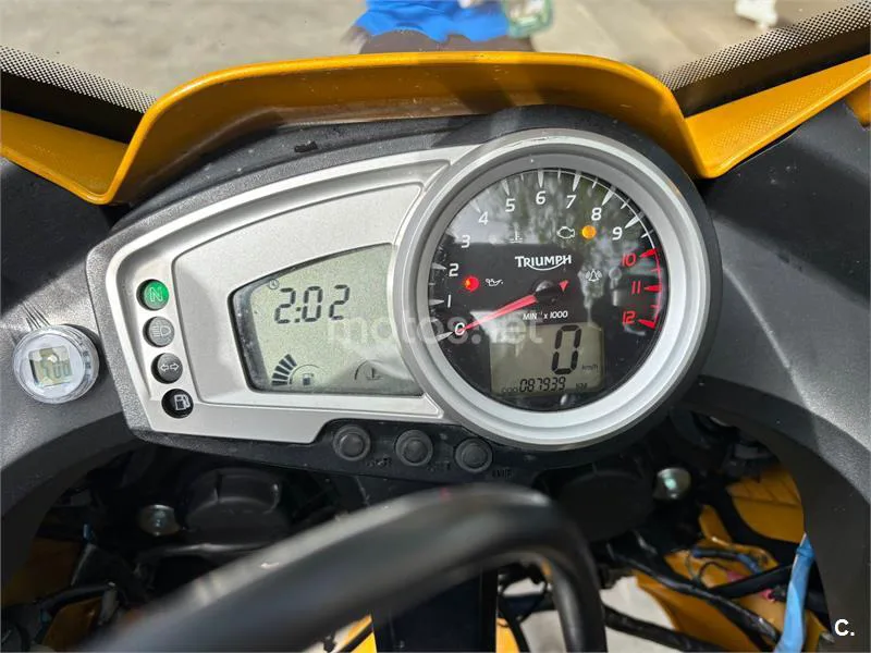 Triumph Tiger 1050 – Vista 3