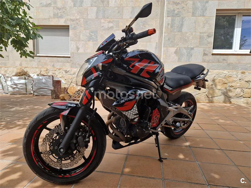 Kawasaki ER-6N – Vista 3