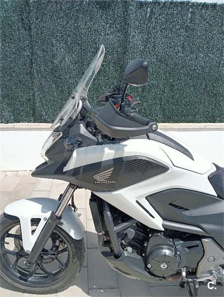 Honda NC 750 – Vista 3