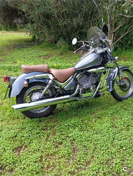 Suzuki Intruder 250 LC – Vista 5
