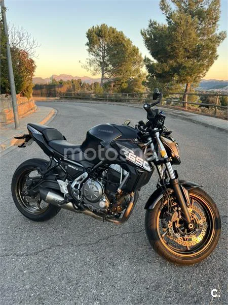 Kawasaki Z 650 – Vista 6