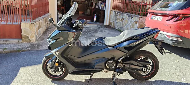 Yamaha TMAX 530 – Vista 3