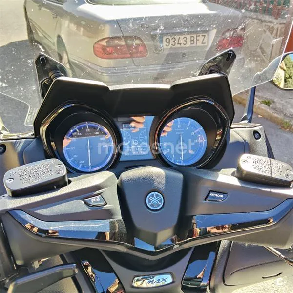 Yamaha TMAX 530 – Vista 5