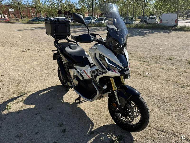 Honda X-ADV – Vista 4