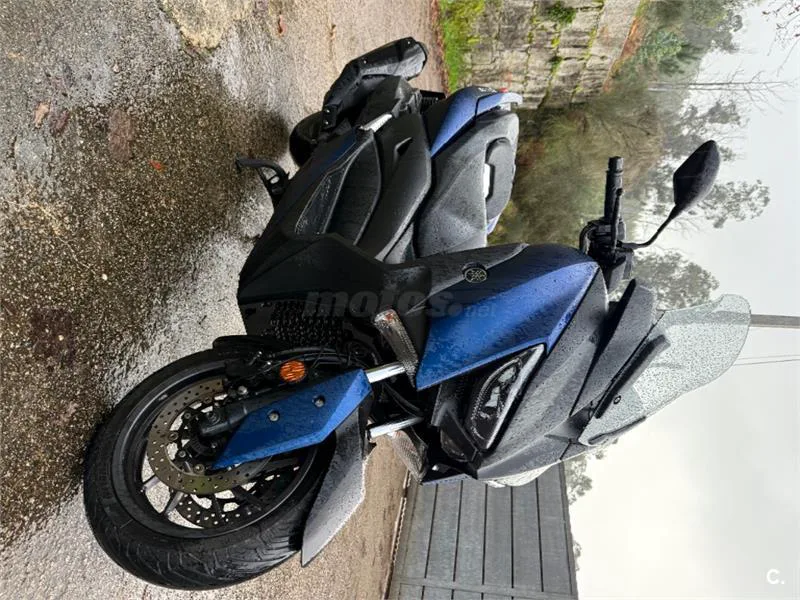 Yamaha XMAX 400 – Vista 2
