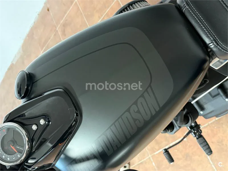 Harley-Davidson Fat Bob – Vista 7