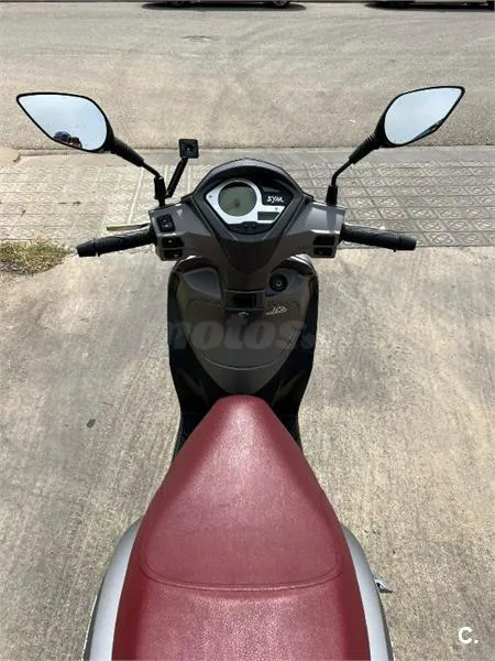 SYM Symphony ST 125 – Vista 9