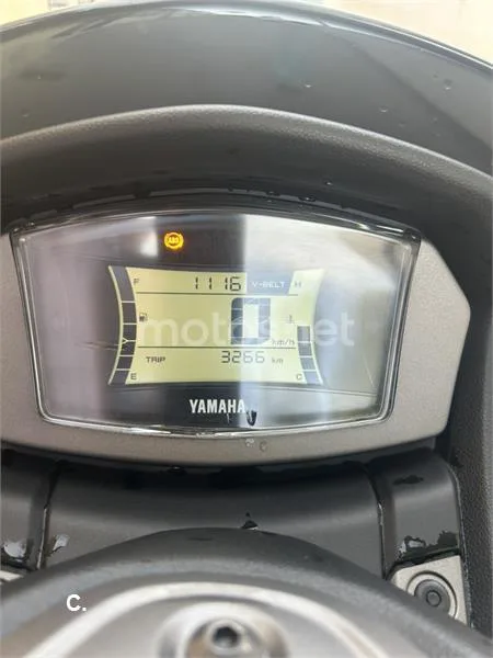 Yamaha NMAX – Vista 2