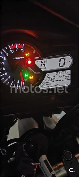 Suzuki V-Strom 650 XT – Vista 3