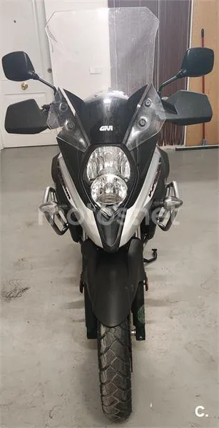Suzuki V-Strom 650 XT – Vista 4