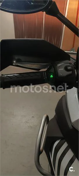 Suzuki V-Strom 650 XT – Vista 6