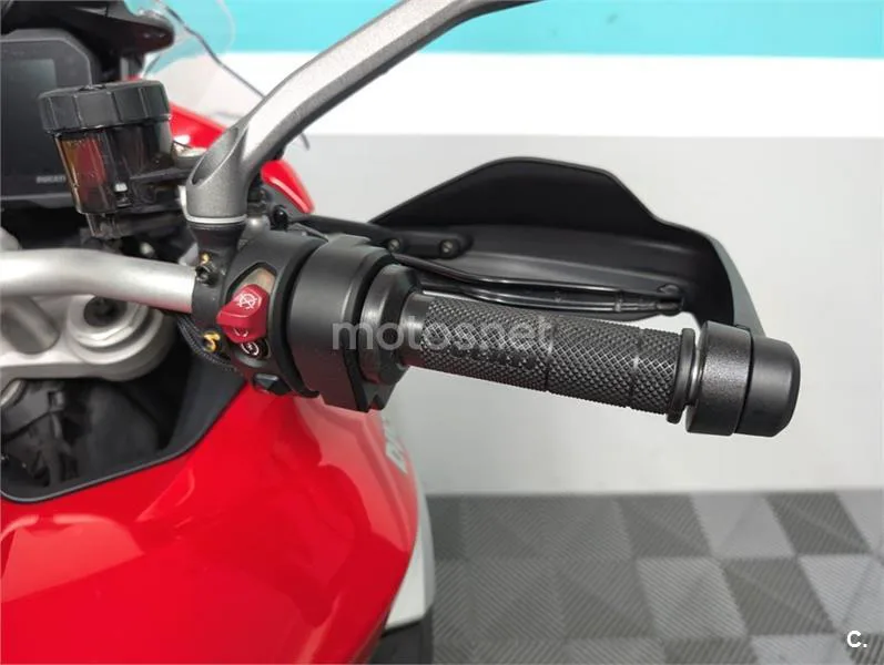 Ducati Multistrada V4 – Vista 12