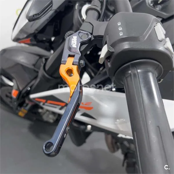 KTM 790 – Vista 14