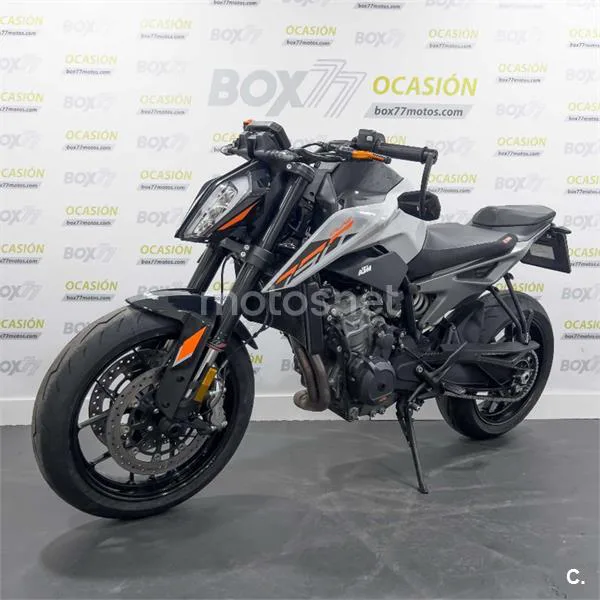 KTM 790 – Vista 3