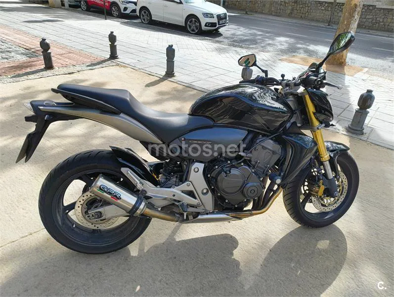 Honda CB 600 F – Vista 2