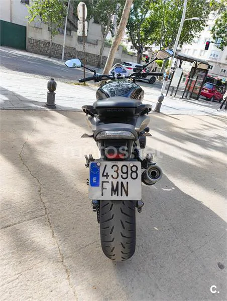 Honda CB 600 F – Vista 3