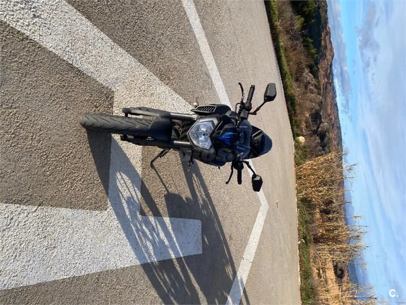 Yamaha MT-125 – Vista 3