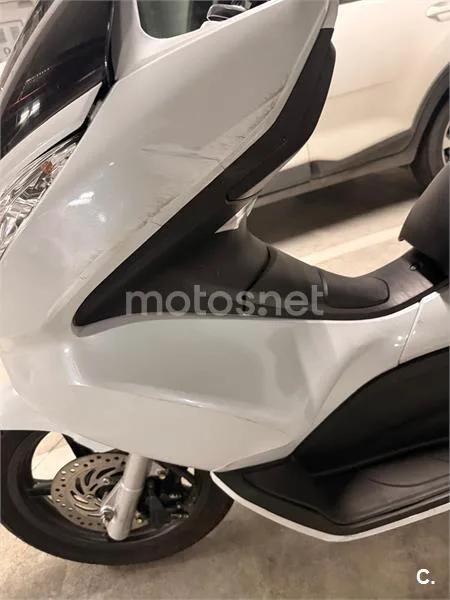 Honda PCX 125 – Vista 6