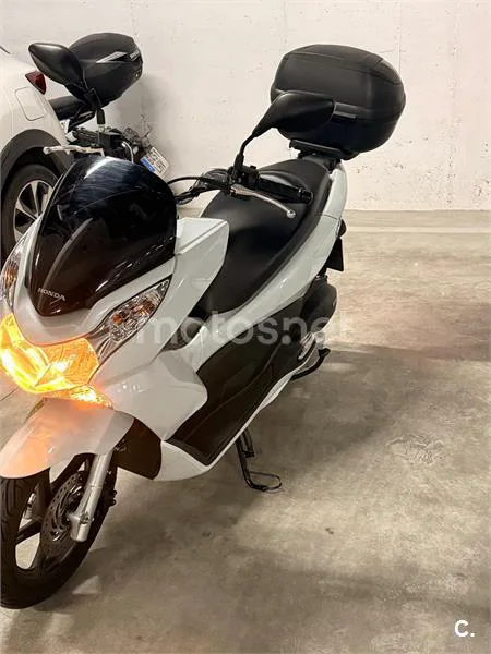 Honda PCX 125 – Vista 8
