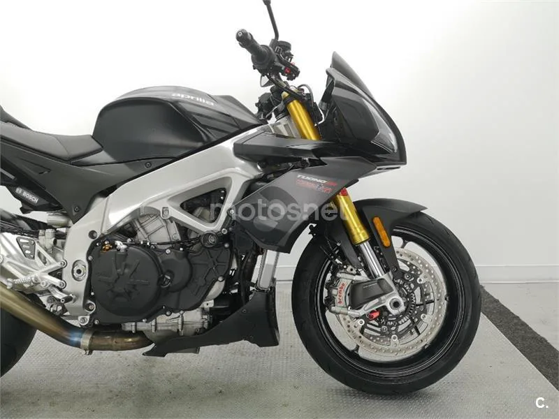 Aprilia Tuono V4 1100 – Vista 6