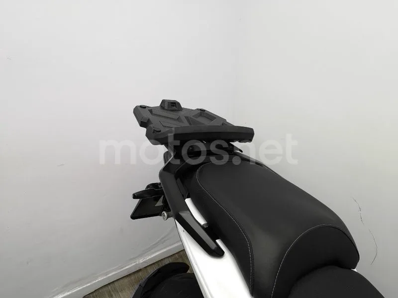 Benelli TRK 502 – Vista 10