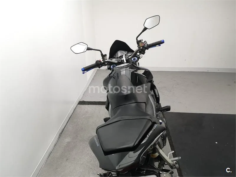 Honda CB 1000R – Vista 7