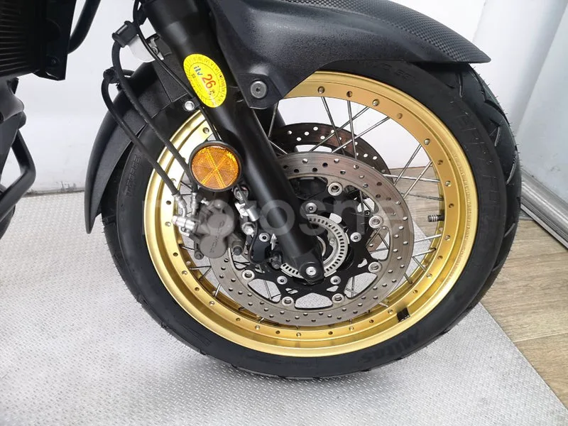 Suzuki V-Strom 650 XT – Vista 11