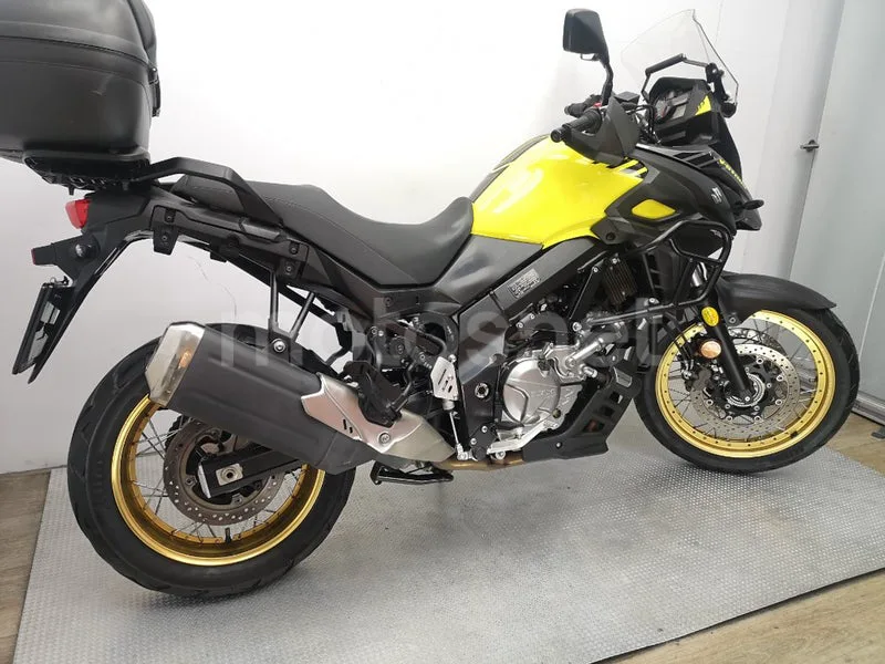 Suzuki V-Strom 650 XT – Vista 4