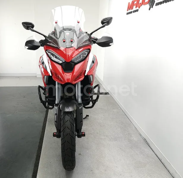 Ducati Multistrada V4 – Vista 3