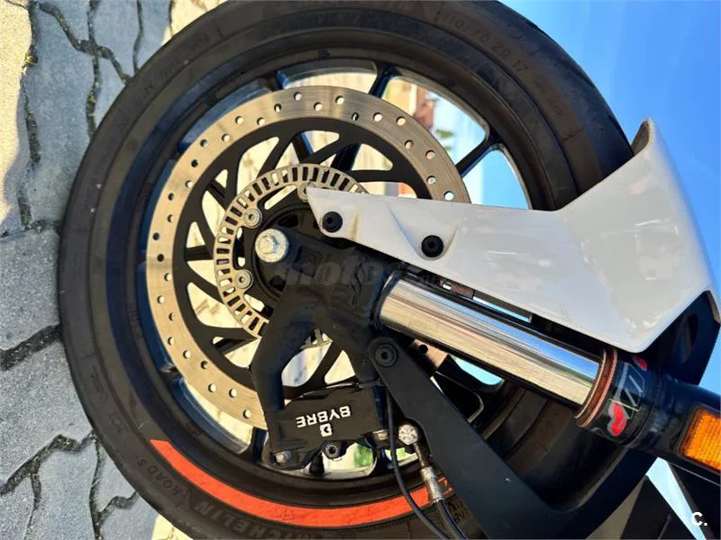 KTM 125 – Vista 7