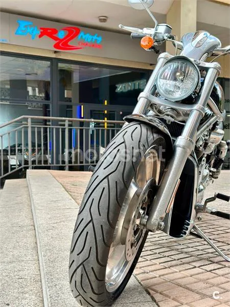 Harley-Davidson V-Rod – Vista 22