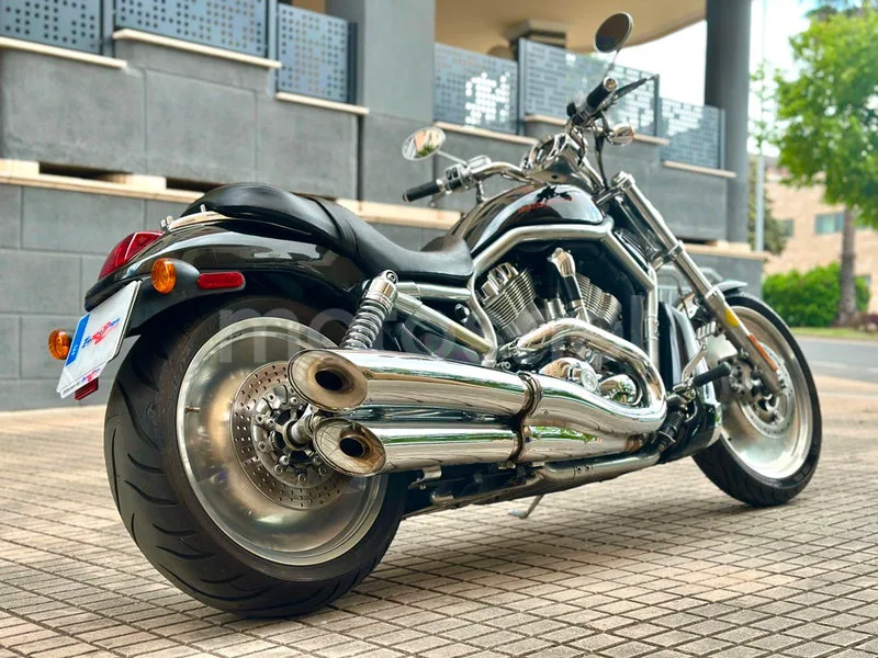 Harley-Davidson V-Rod – Vista 40