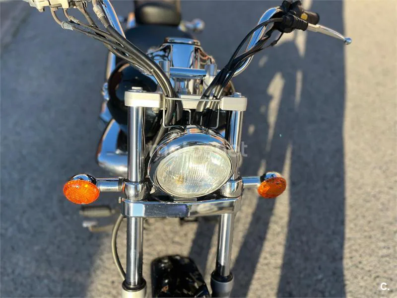 Suzuki Intruder 250 LC – Vista 2