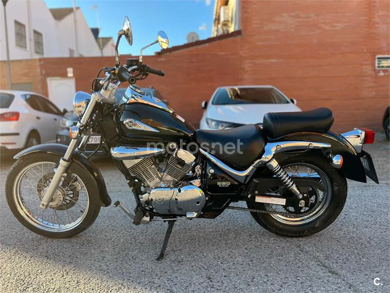 Suzuki Intruder 250 LC – Vista 10