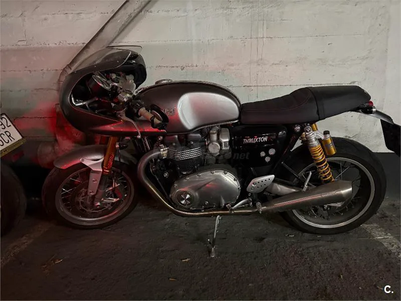 Triumph Thruxton – Vista 3