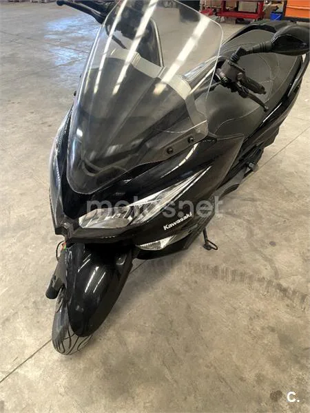 Kawasaki J125 – Vista 2