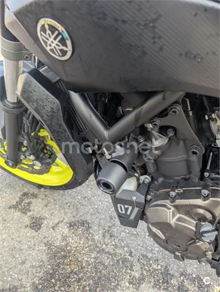 Yamaha MT-07 – Vista 9