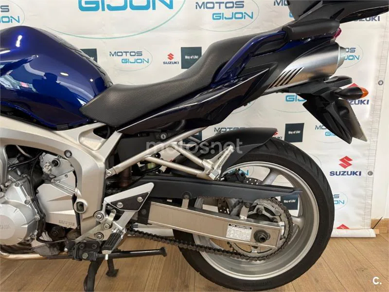 Yamaha FZ6 Fazer – Vista 3